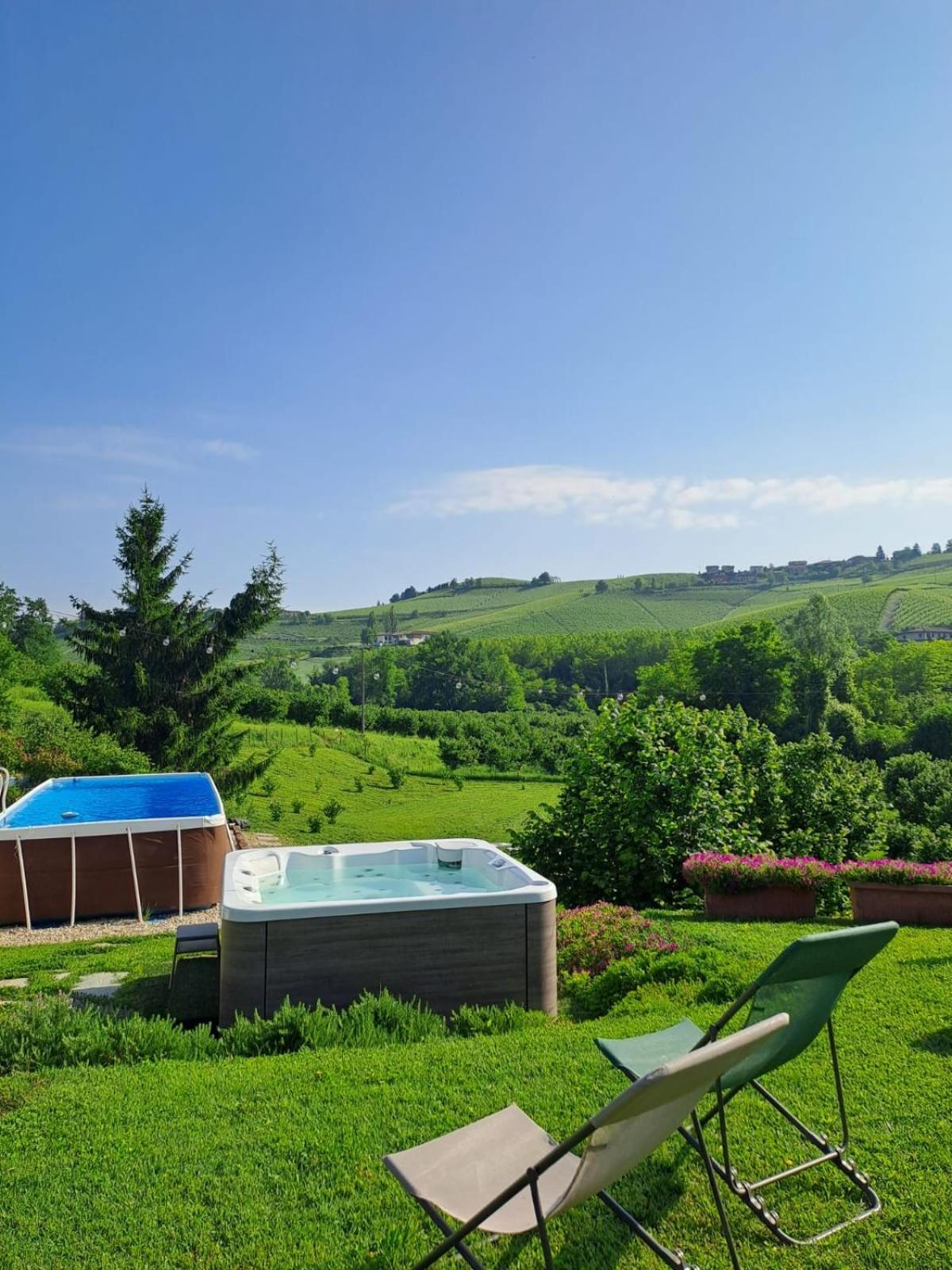 Cascina Bellonuovo Alba  Zewnętrze zdjęcie