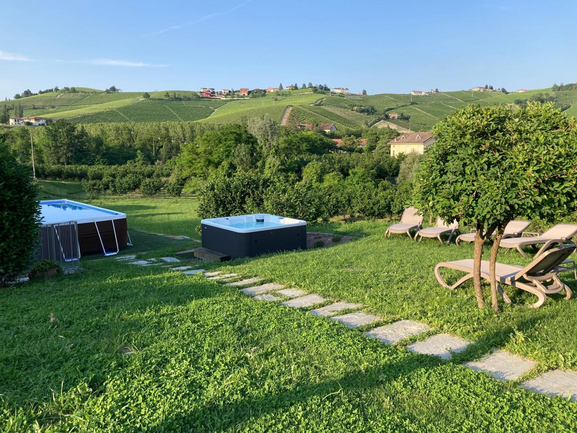 Cascina Bellonuovo Alba  Zewnętrze zdjęcie